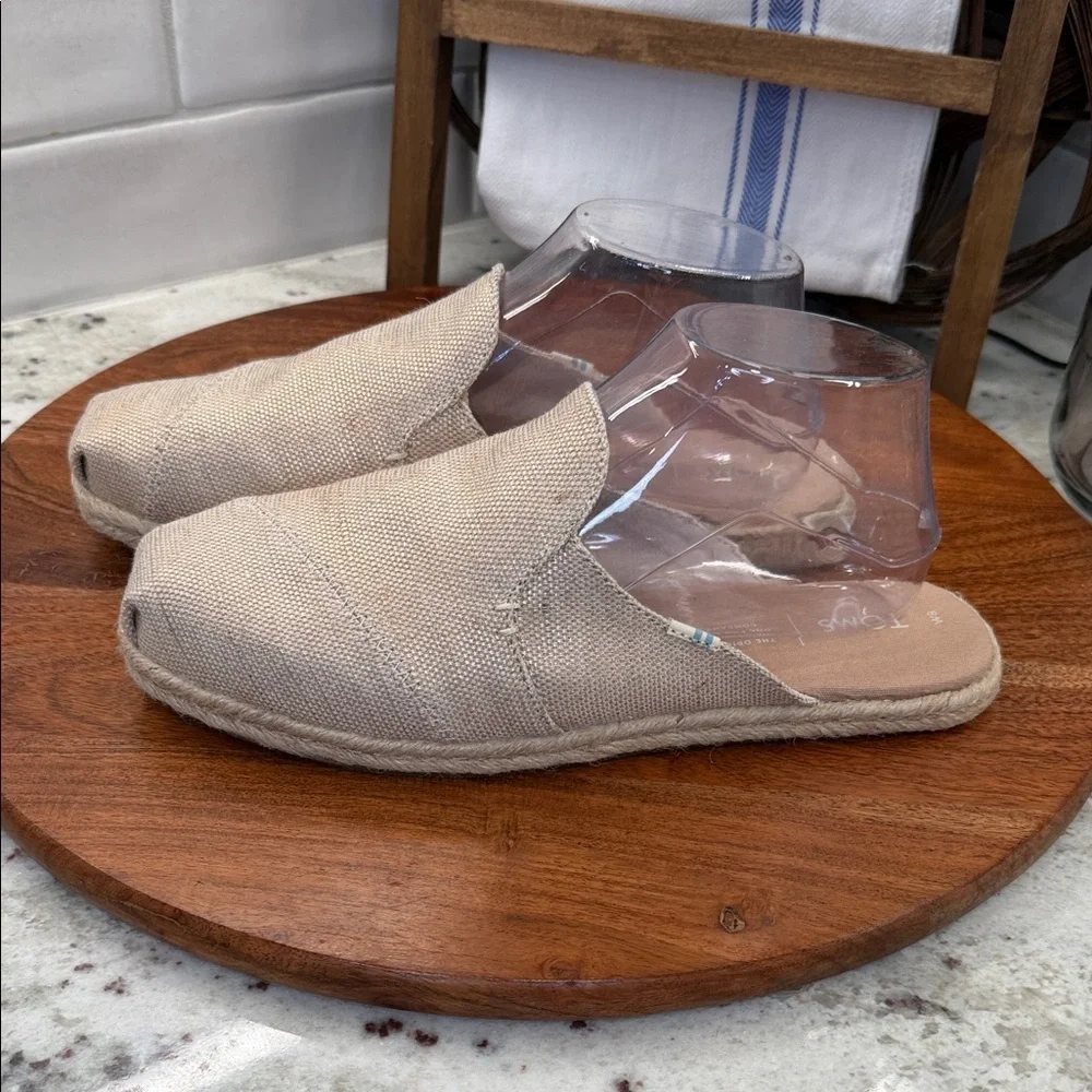 Toms comfortable stylish
